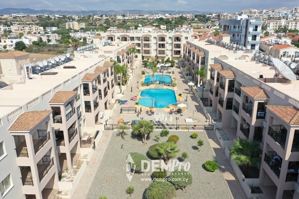 Apartment For Sale in Tombs of The Kings, Paphos - DP1164