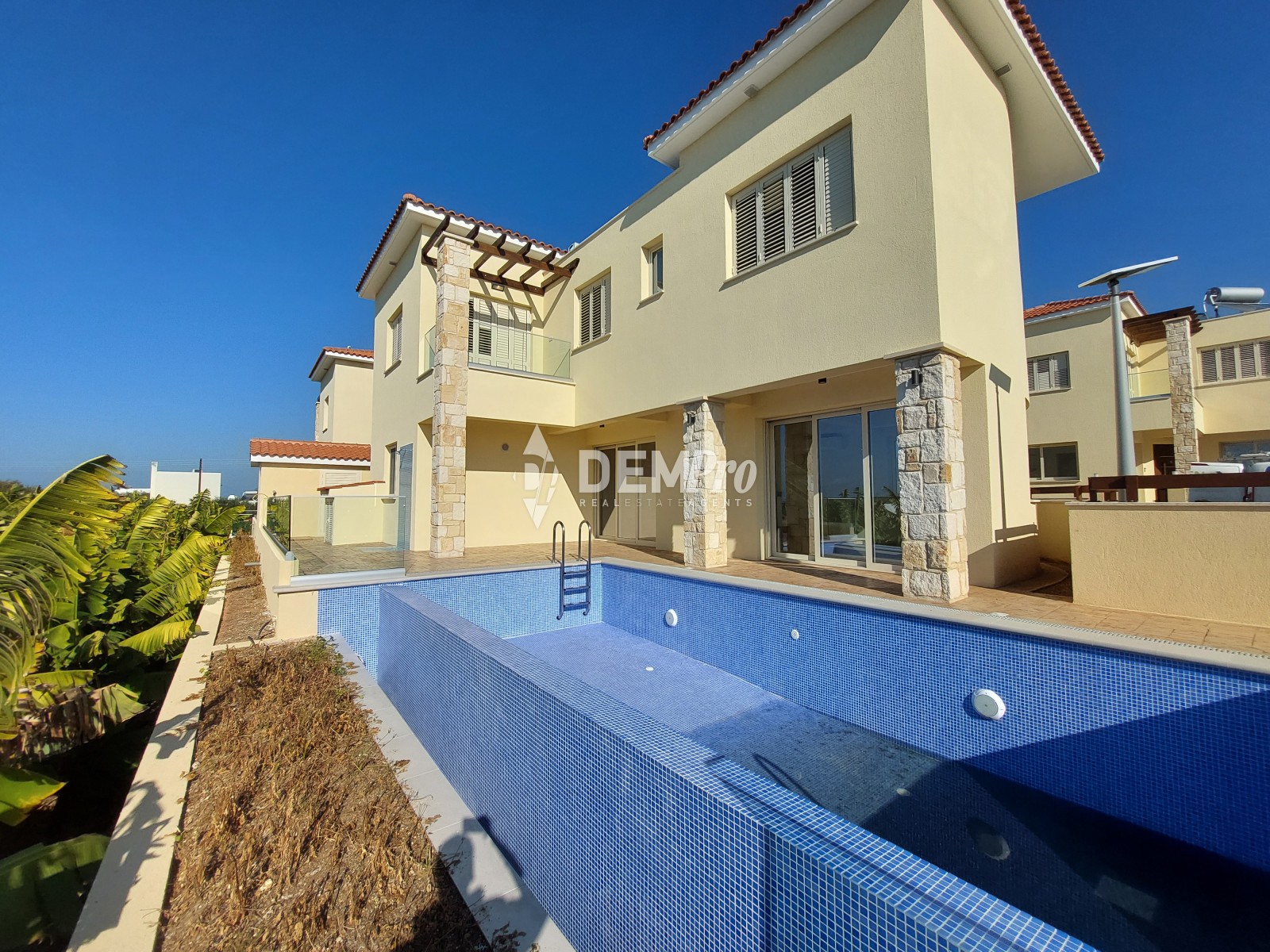 Villa For Sale in Kissonerga, Paphos - DP2503