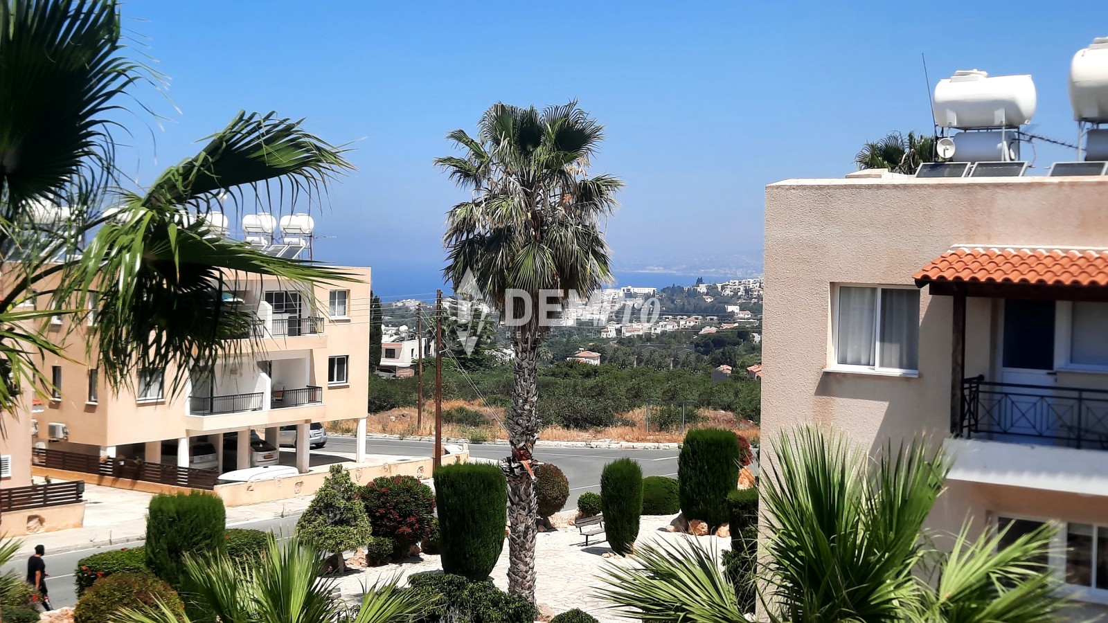 Apartment For Sale in Chloraka, Paphos - DP3857