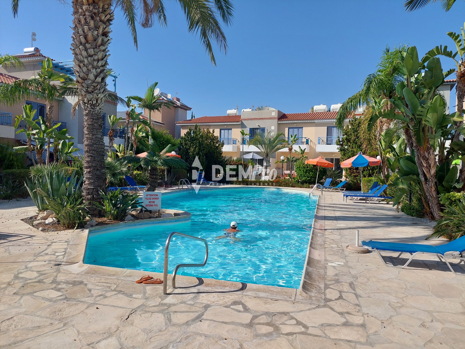 Villa For Sale in Kato Paphos - Universal, Paphos - DP1541