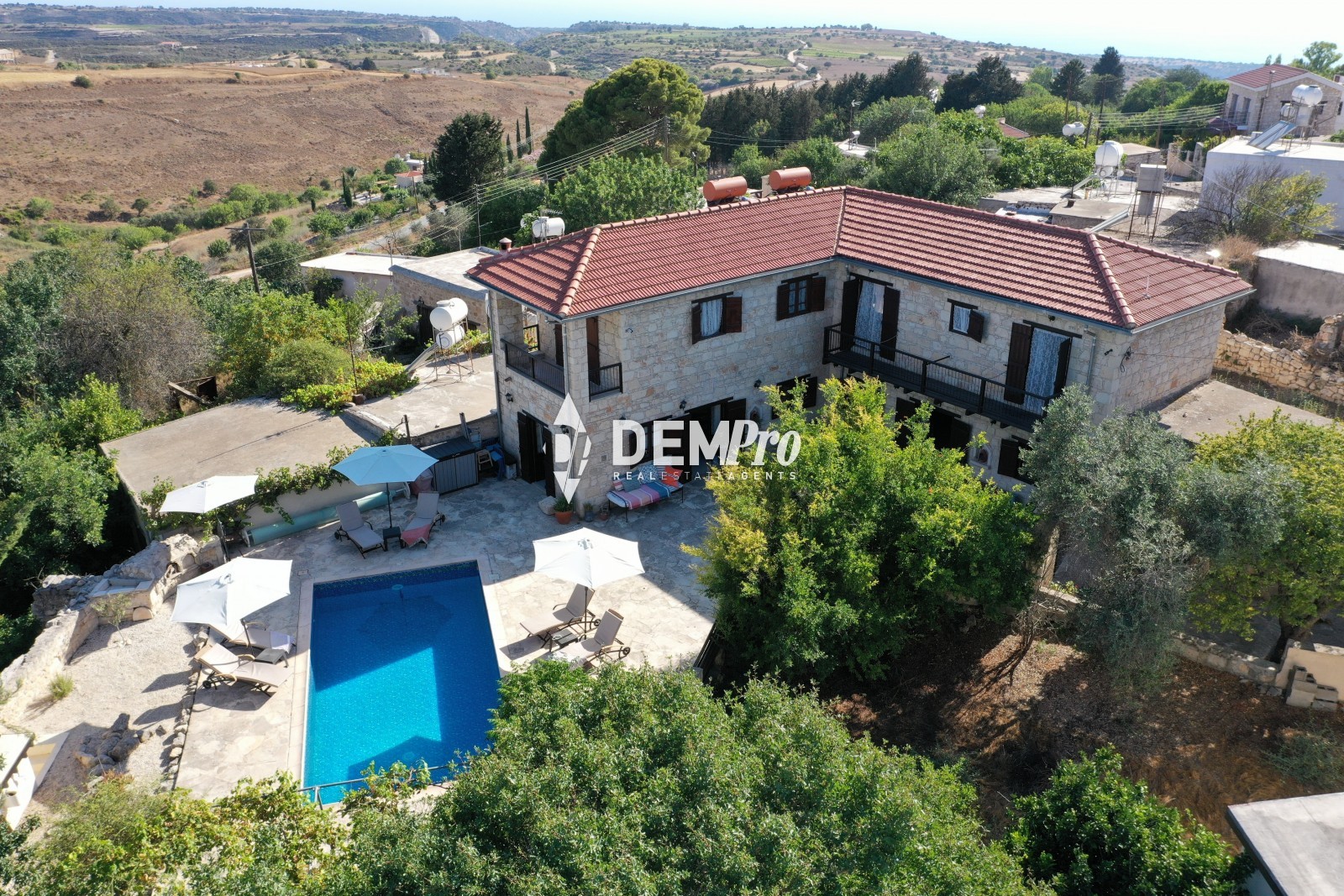 Villa For Sale in Arodes, Paphos - DP4004